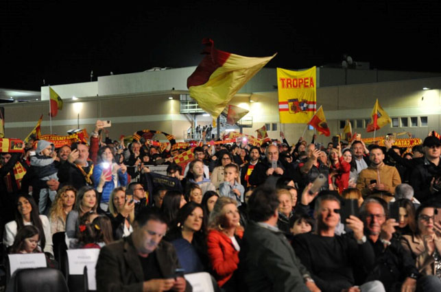 Festa 4 In 3000 a salutare i campioni di una stagione straordinaria (foto)