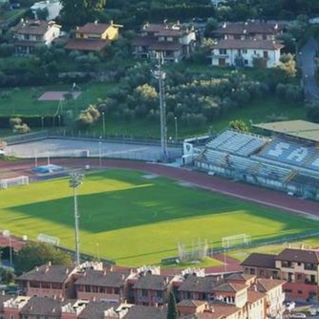 Stadio Feralpisalo Serie B: abbonamenti 2023-2024 classifica provvisoria, il Catanzaro scala posizioni